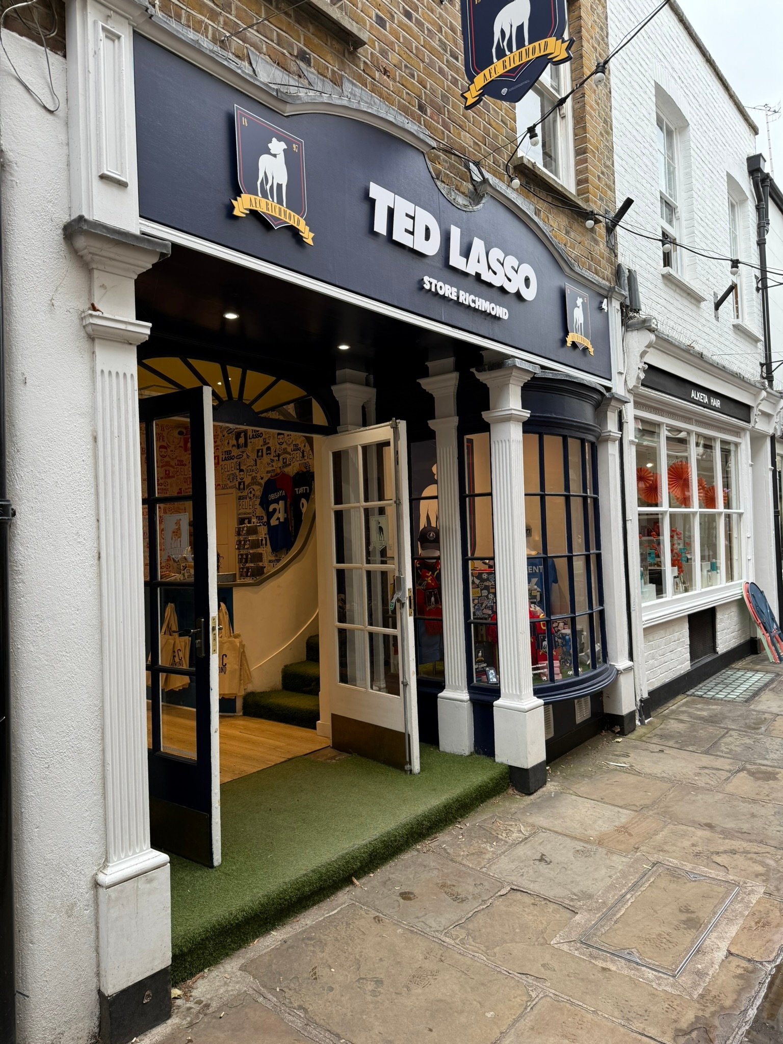A shop front in Richmond